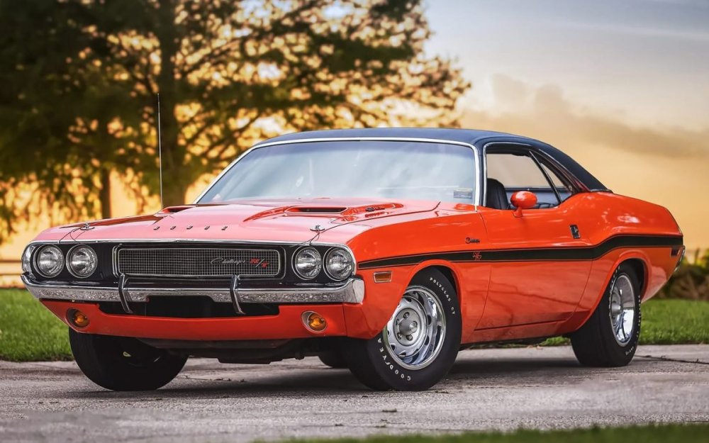 1970-Dodge-Challenger-RT-426-Hemi-4-Speed.jpg