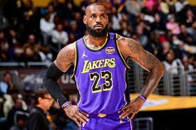 lebron is just so tuff